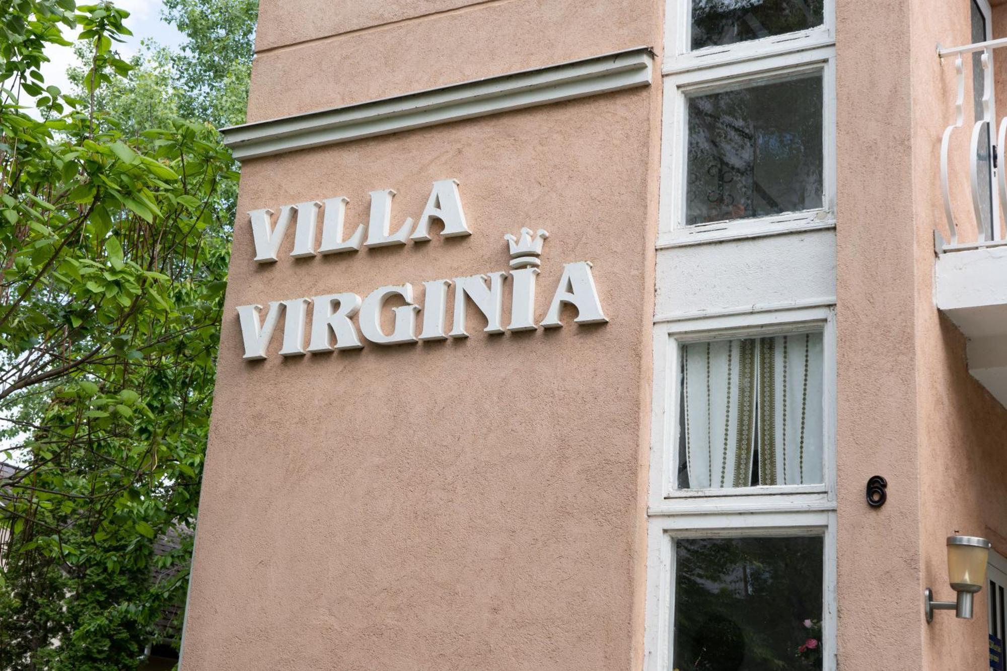 Virginia Apartment